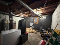 550 S 6th St, Akron, IA 51001