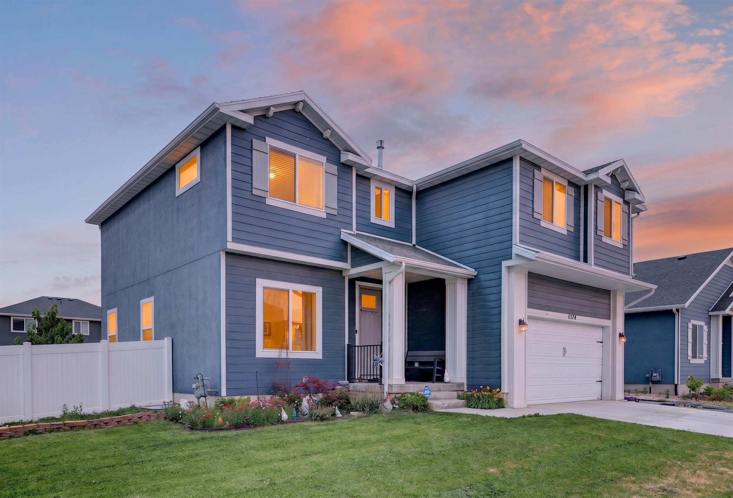 1374 W Ballast Way, Eagle Mountain, UT 84005