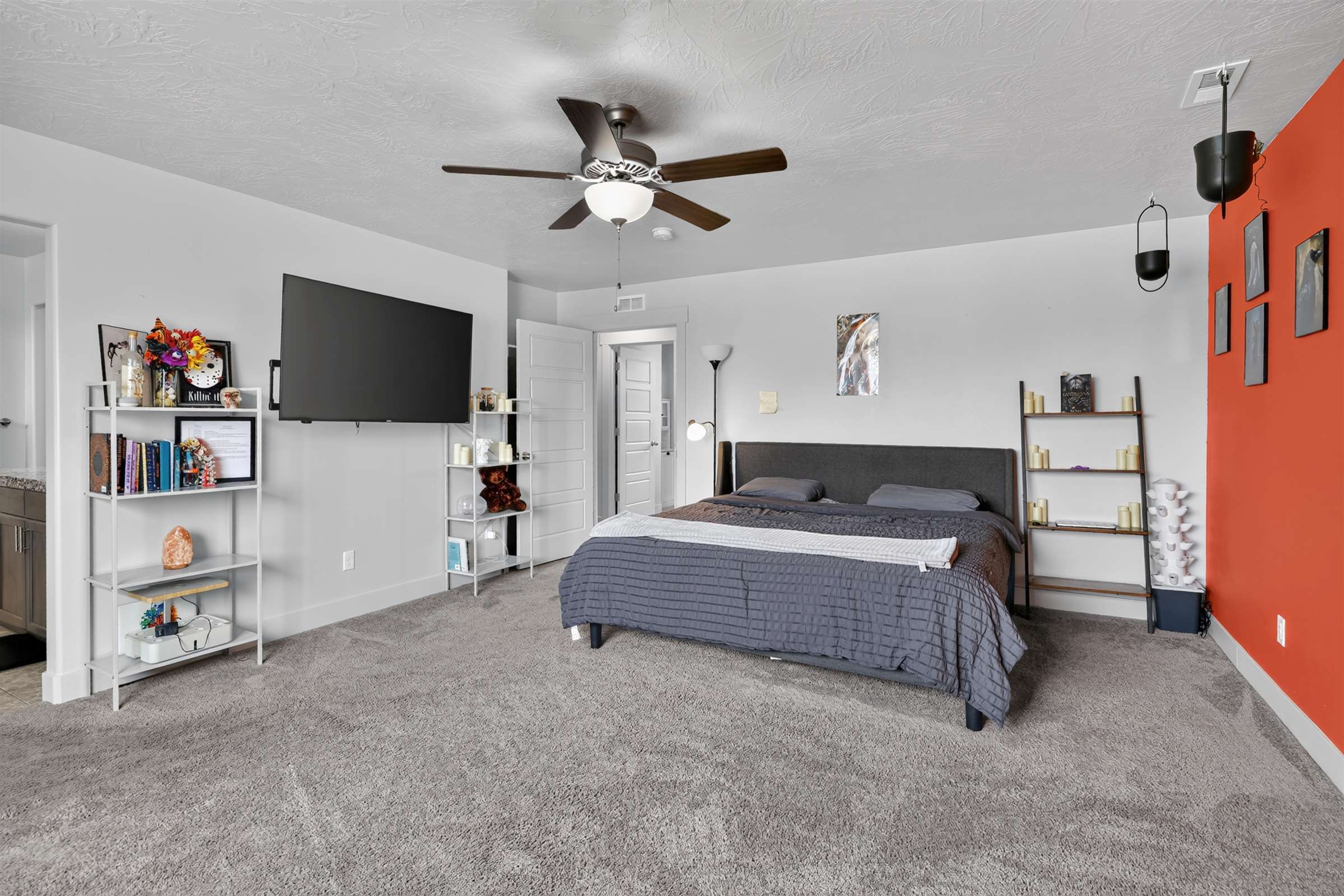 1374 W Ballast Way, Eagle Mountain, UT 84005