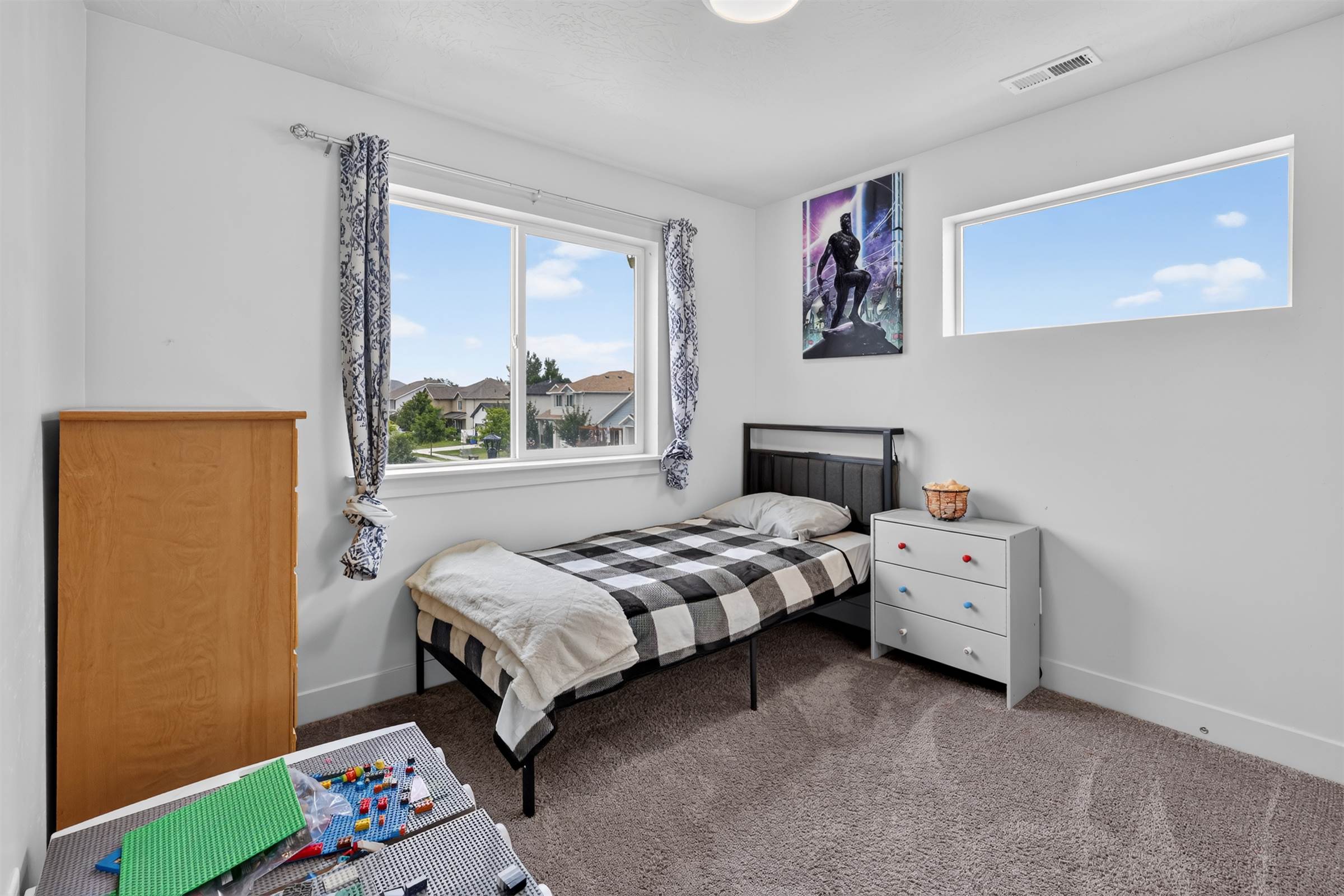 1374 W Ballast Way, Eagle Mountain, UT 84005