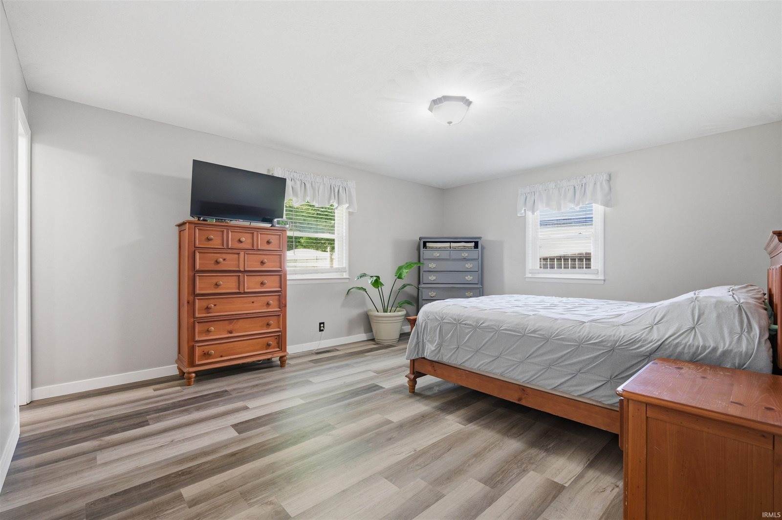 9109 W Tulip Tree Drive, Muncie, IN 47304