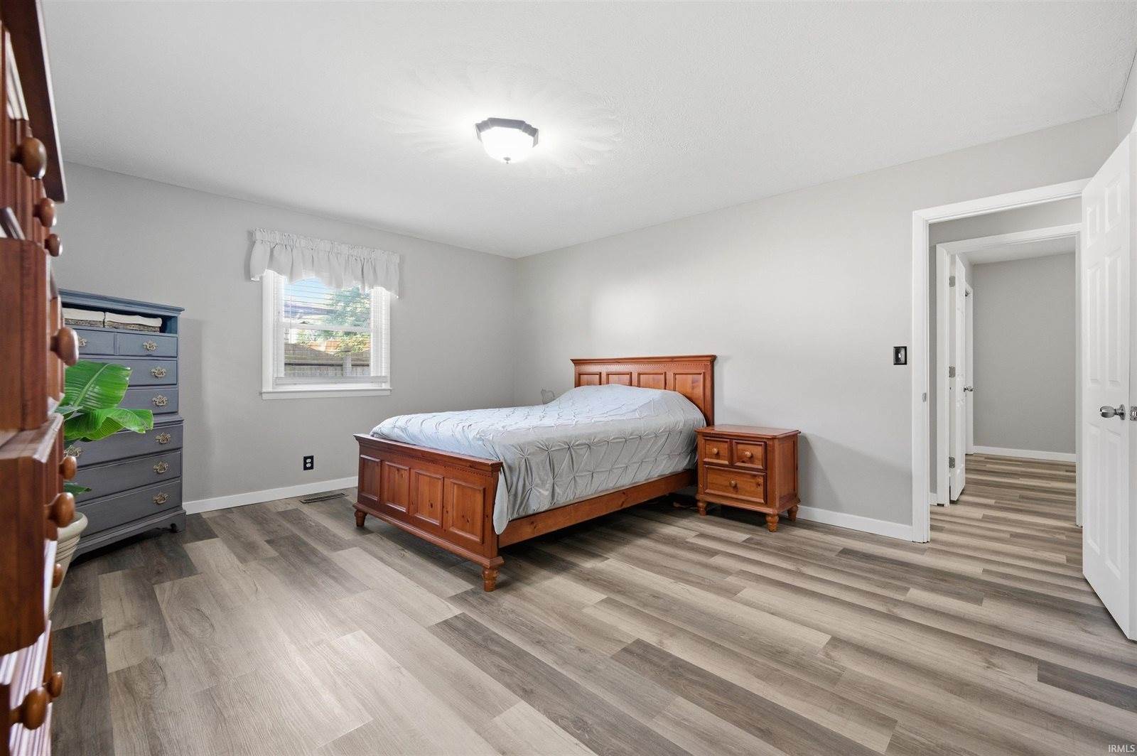 9109 W Tulip Tree Drive, Muncie, IN 47304