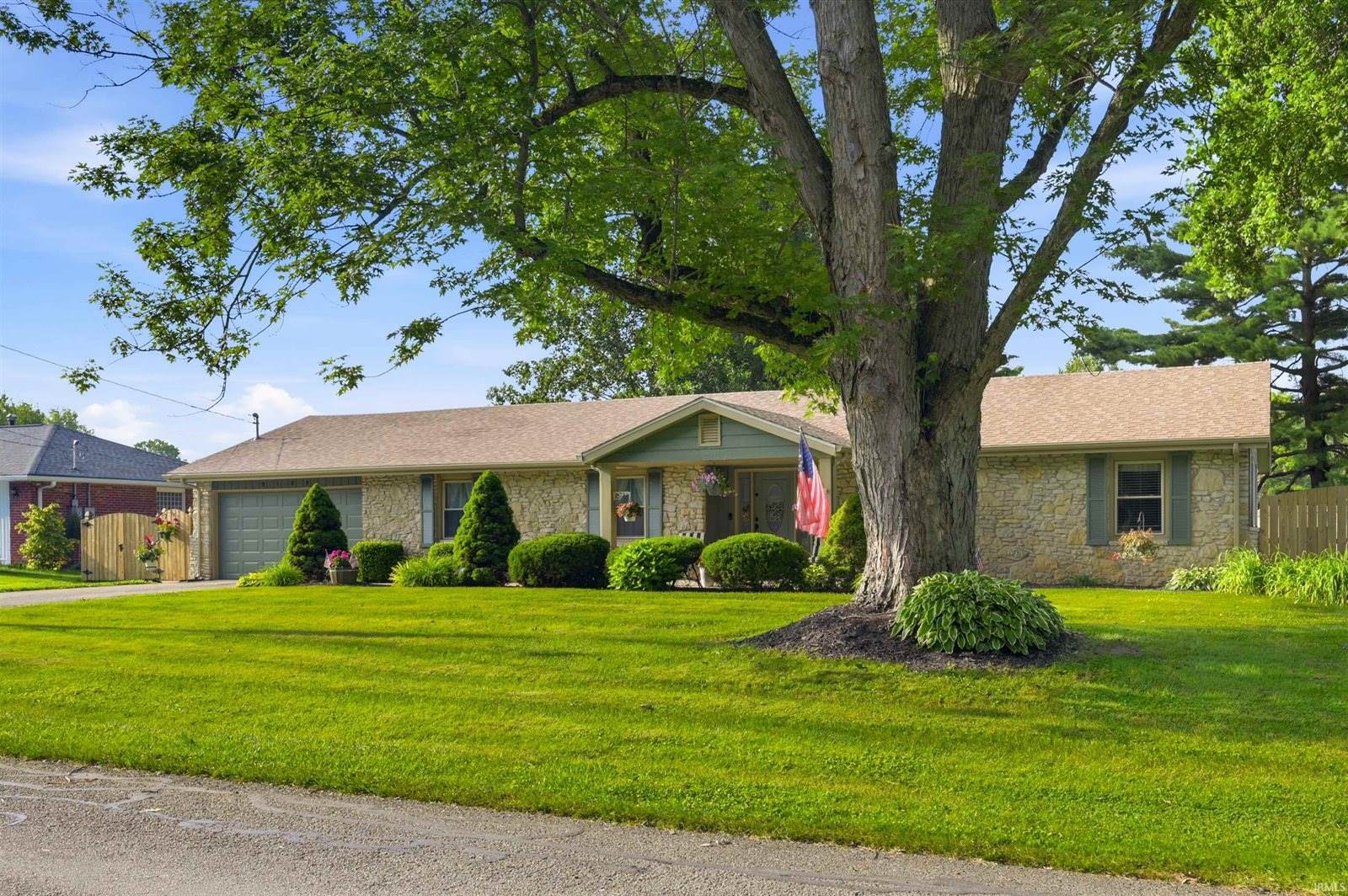 9109 W Tulip Tree Drive, Muncie, IN 47304