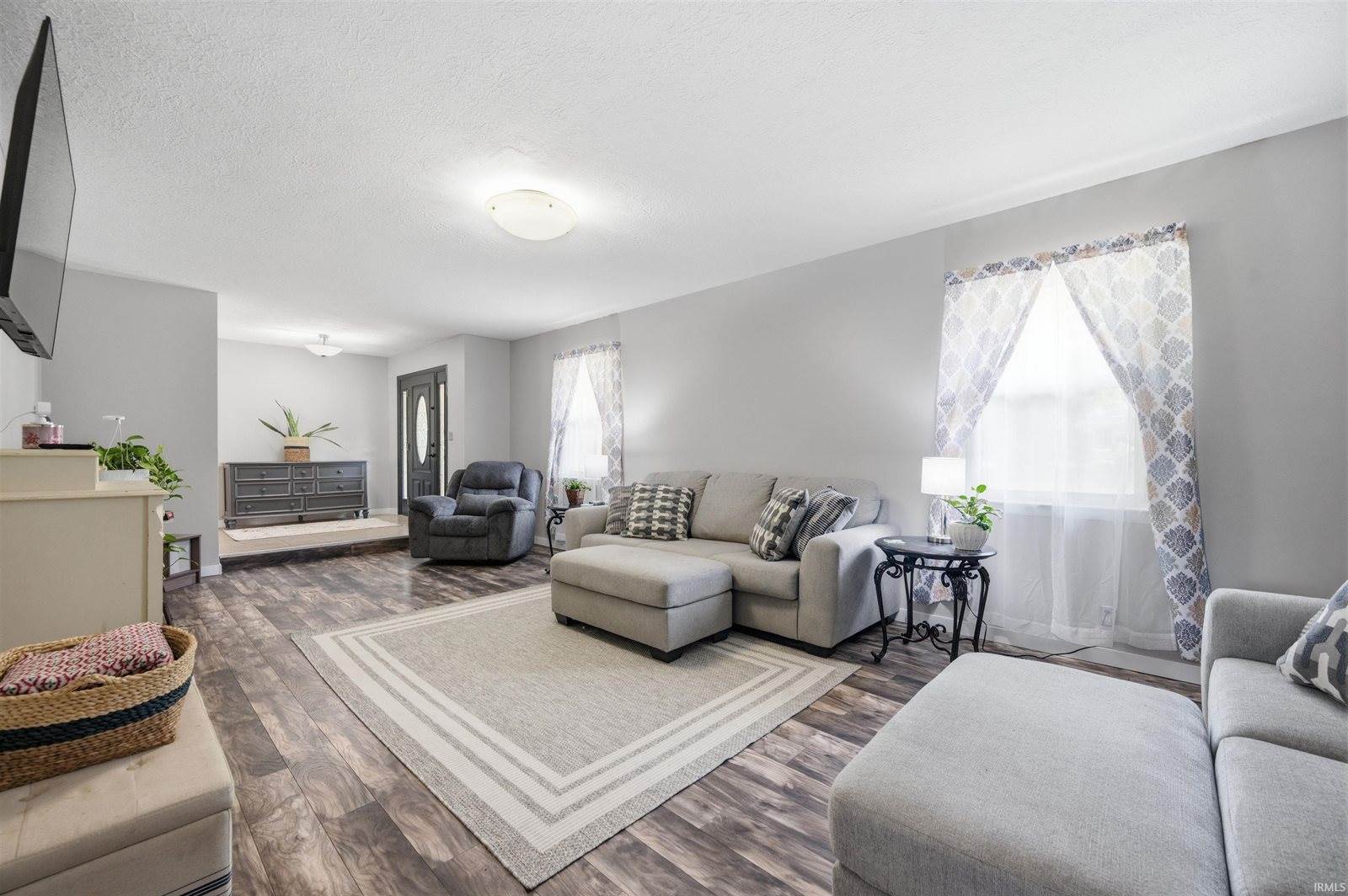 9109 W Tulip Tree Drive, Muncie, IN 47304
