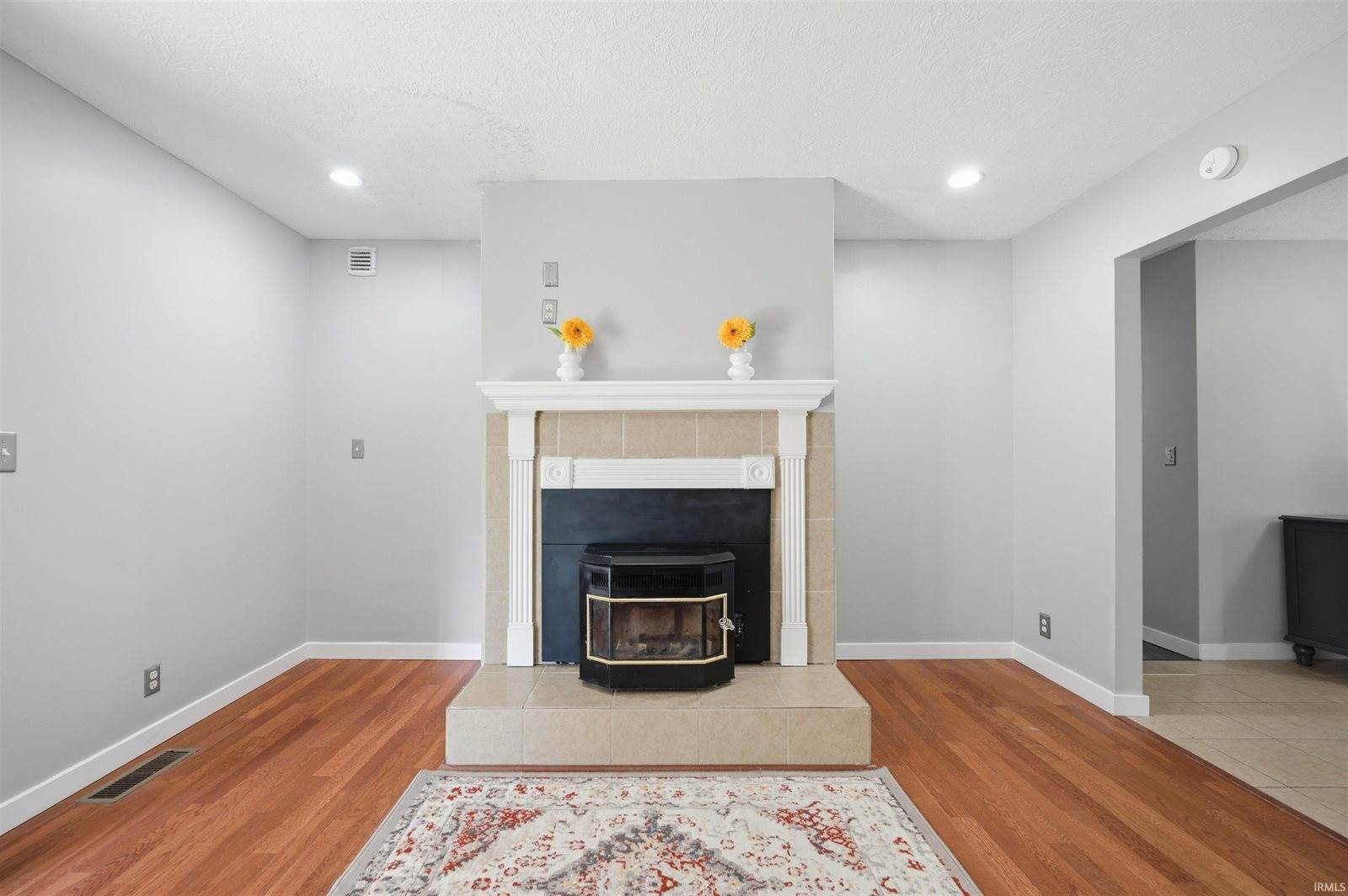 9109 W Tulip Tree Drive, Muncie, IN 47304