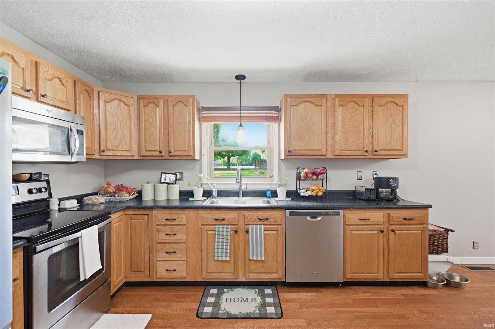 9109 W Tulip Tree Drive, Muncie, IN 47304
