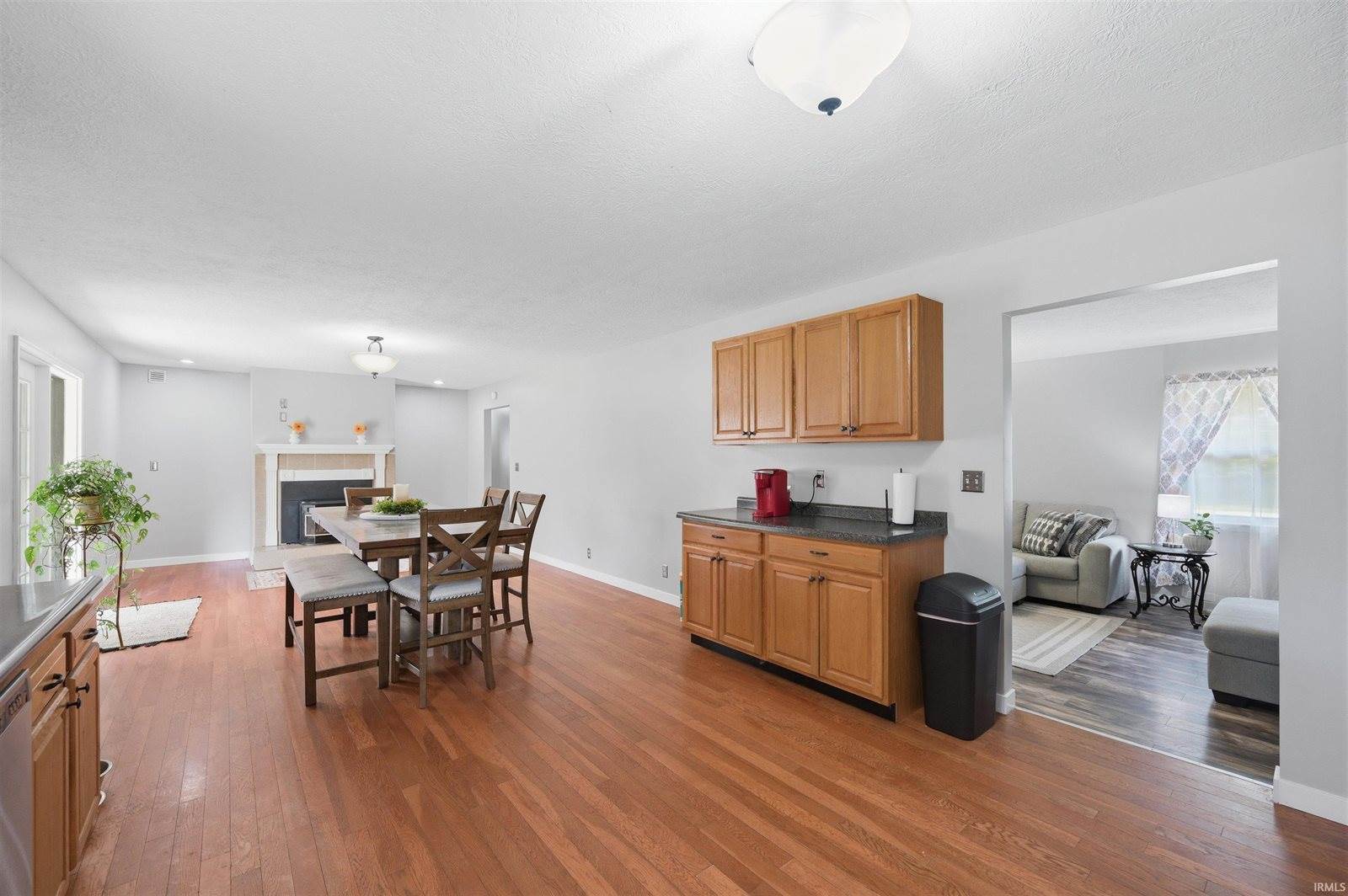 9109 W Tulip Tree Drive, Muncie, IN 47304