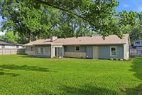 9109 W Tulip Tree Drive, Muncie, IN 47304
