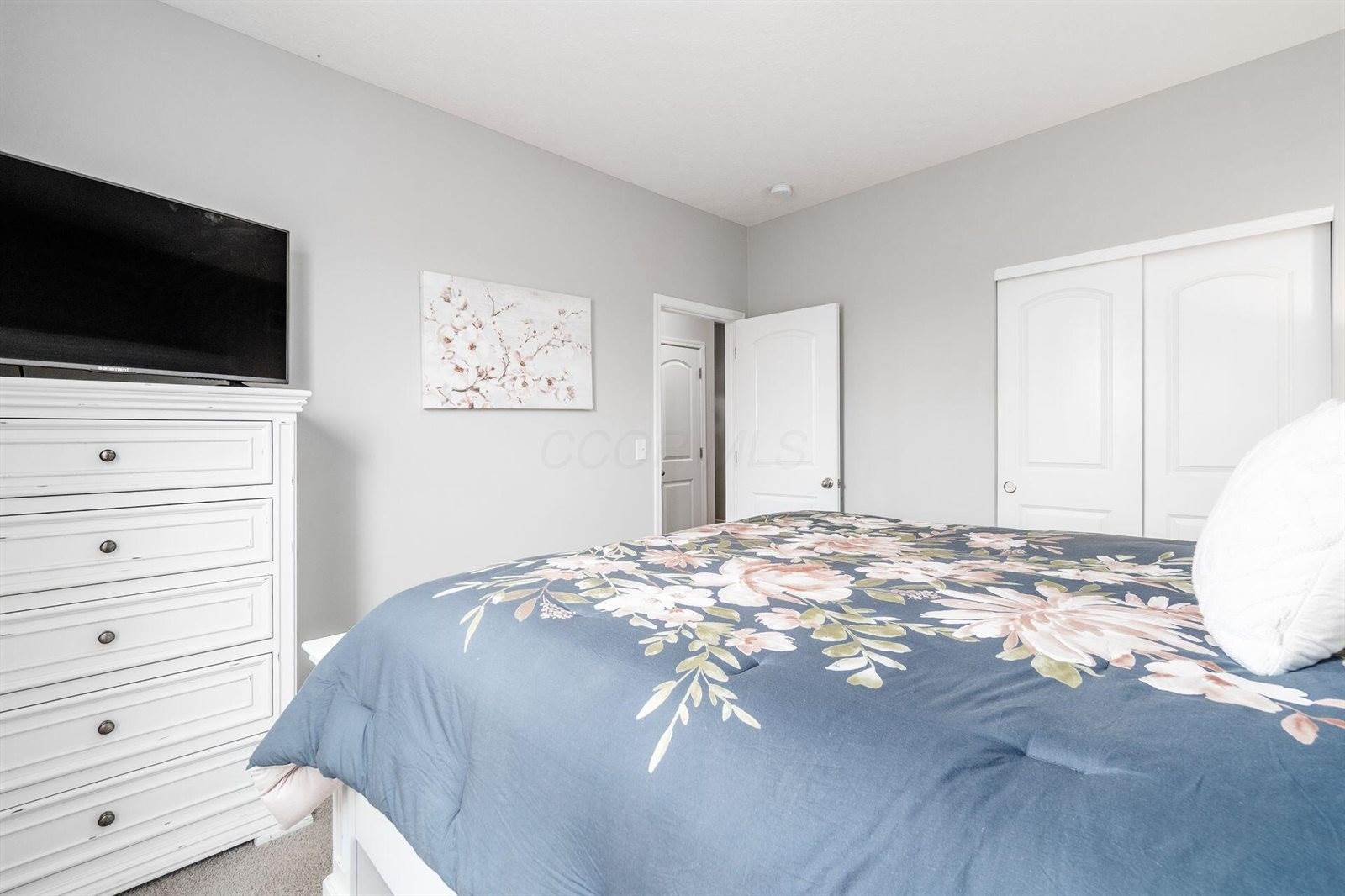 6401 Johnnycake Lane, Galena, OH 43021