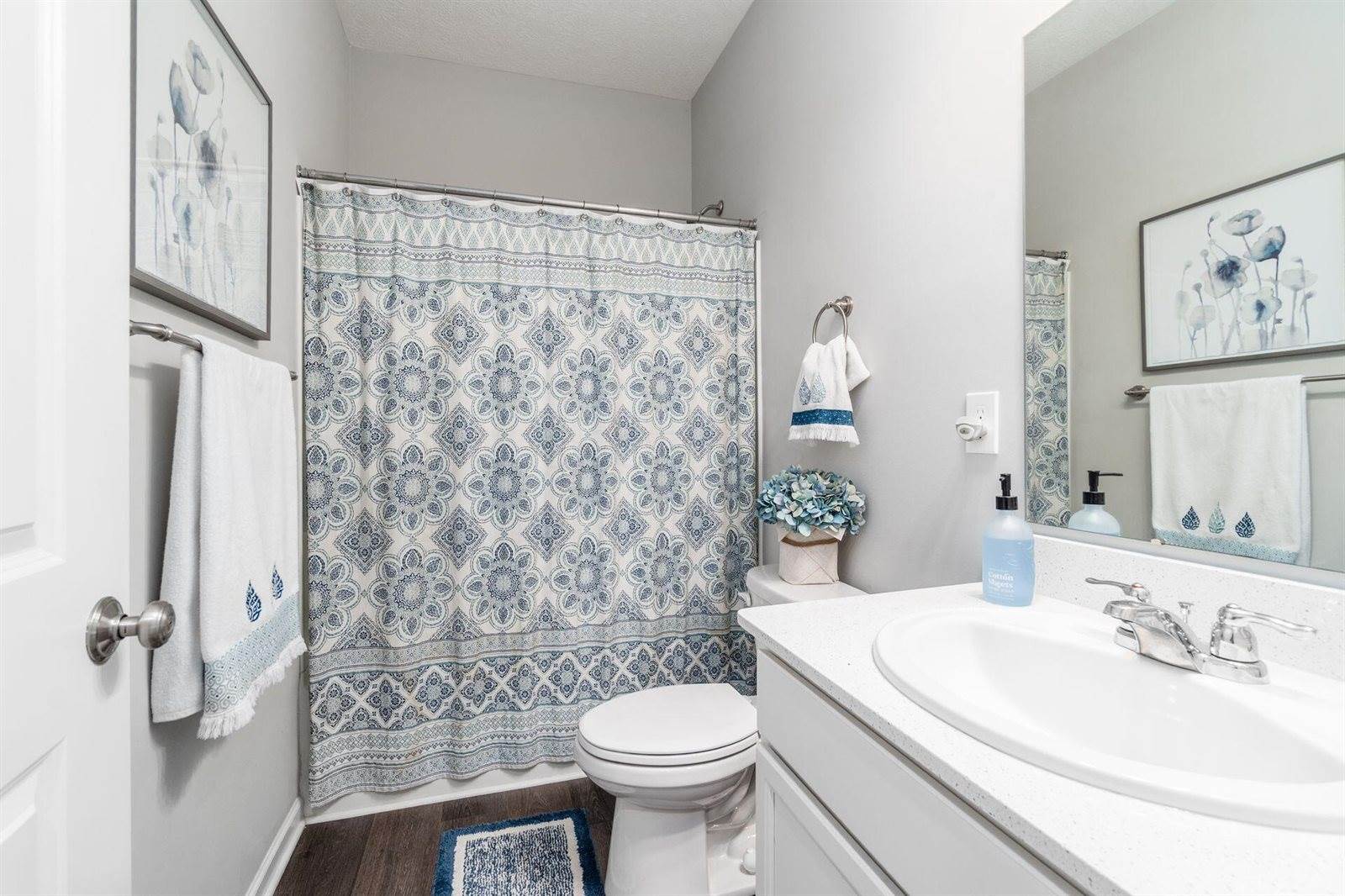 6401 Johnnycake Lane, Galena, OH 43021