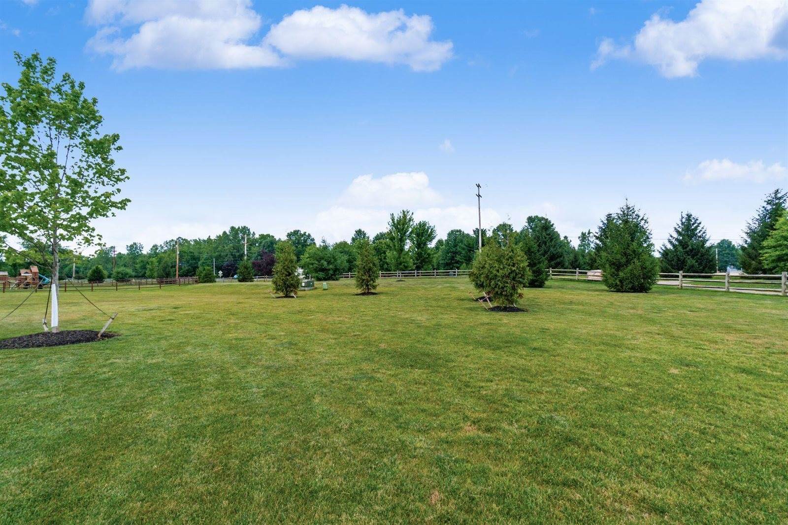 6401 Johnnycake Lane, Galena, OH 43021