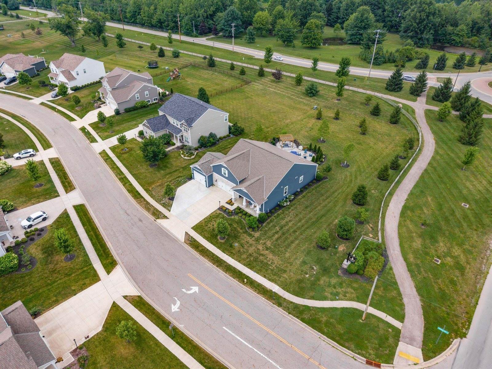 6401 Johnnycake Lane, Galena, OH 43021