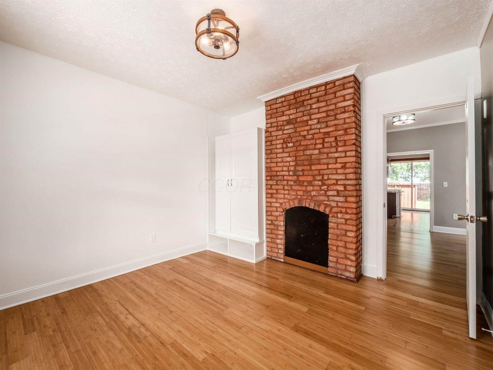 574 Seymour Avenue, Columbus, OH 43205
