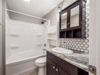 574 Seymour Avenue, Columbus, OH 43205