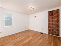 574 Seymour Avenue, Columbus, OH 43205