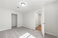 922 S Umbarger Road, Muncie, IN 47304