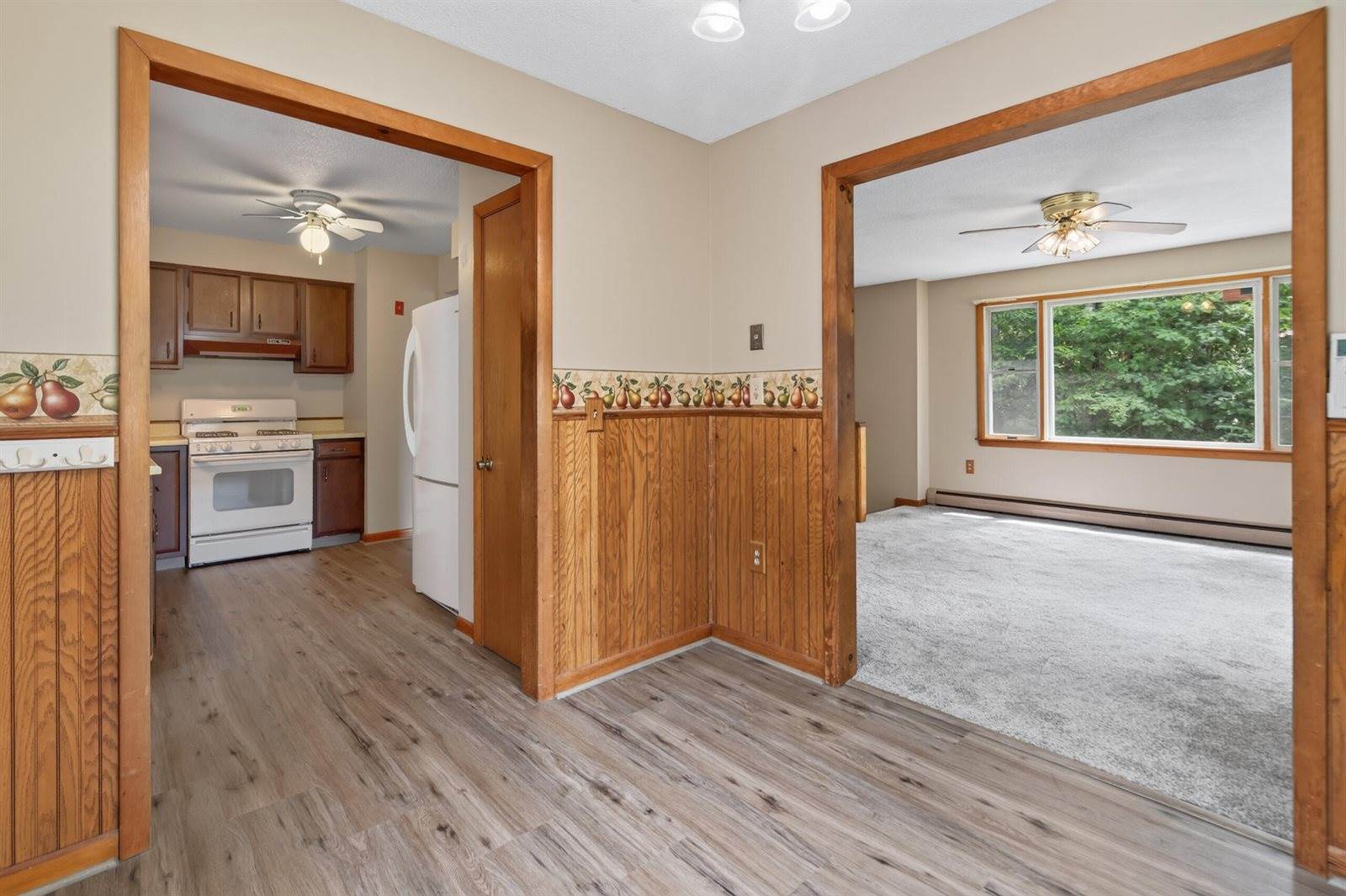 130 Stillwater Avenue, Orono, ME 04473