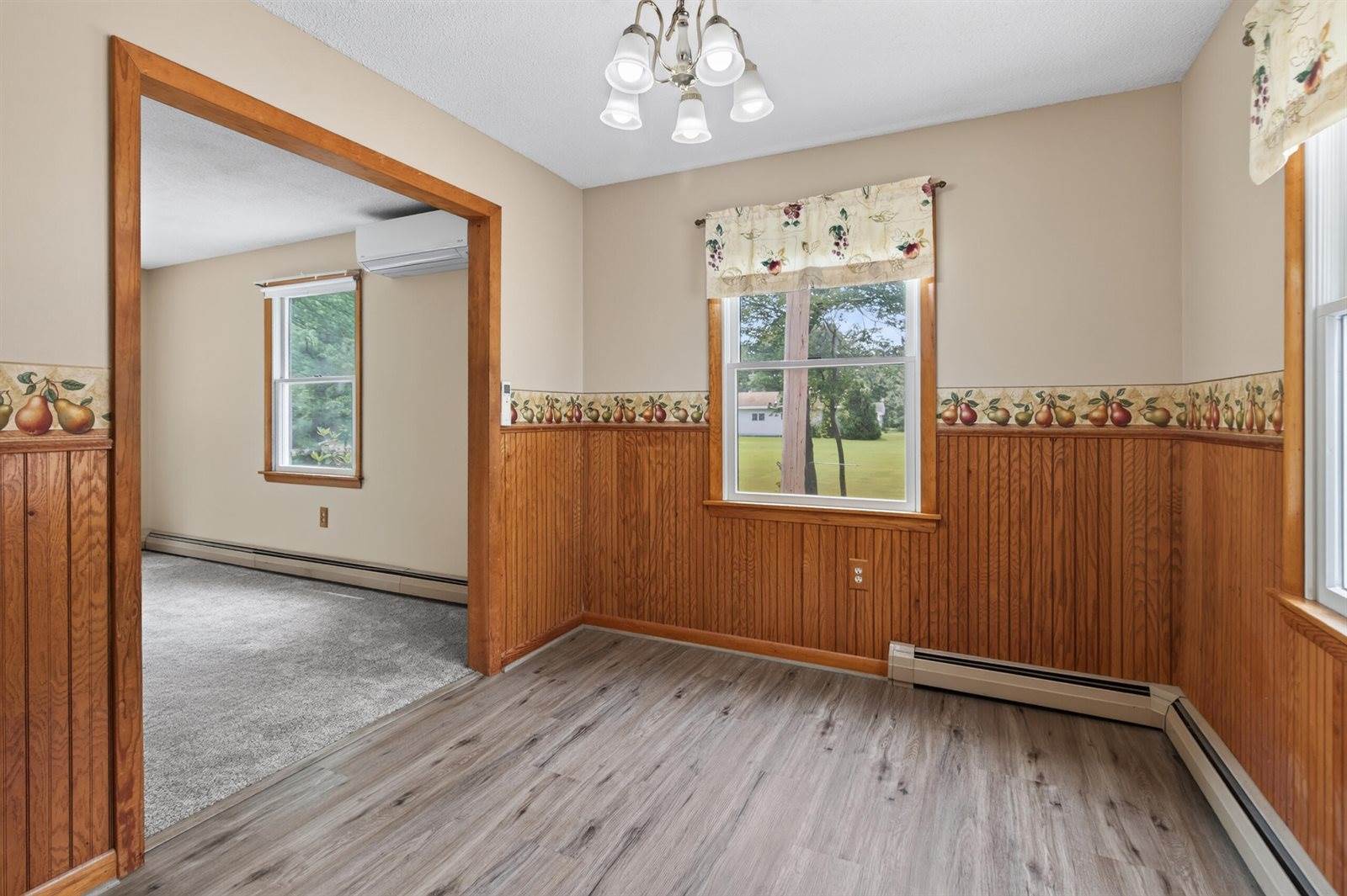 130 Stillwater Avenue, Orono, ME 04473