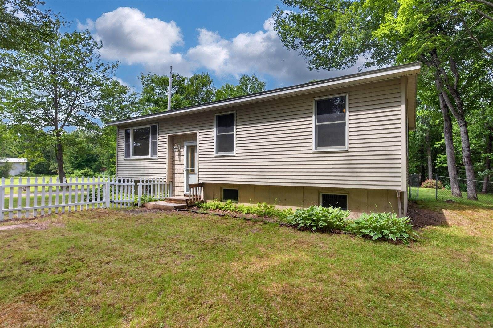 130 Stillwater Avenue, Orono, ME 04473