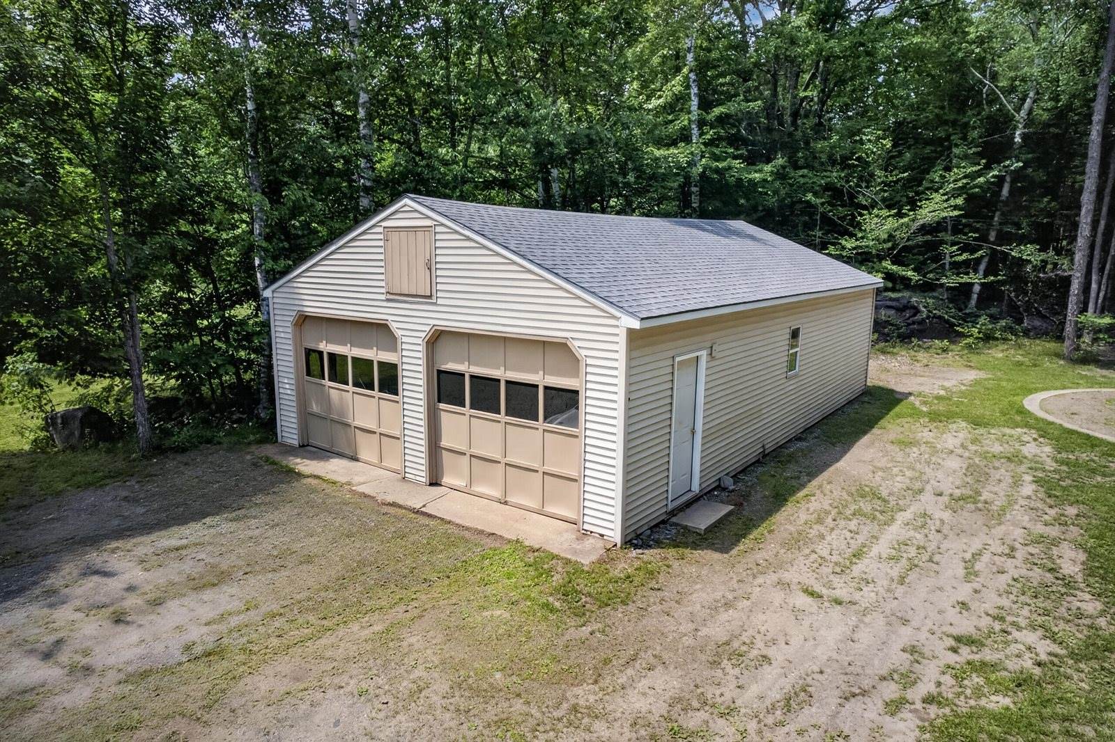 130 Stillwater Avenue, Orono, ME 04473