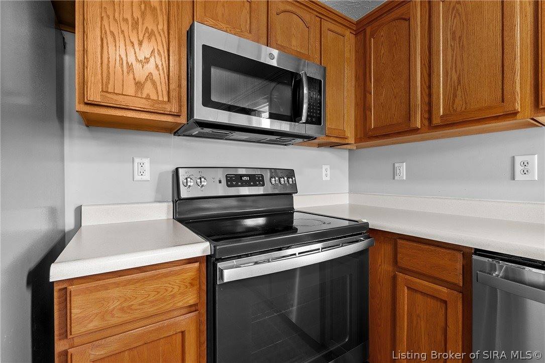 514 Presley Lane, Jeffersonville, IN 47130