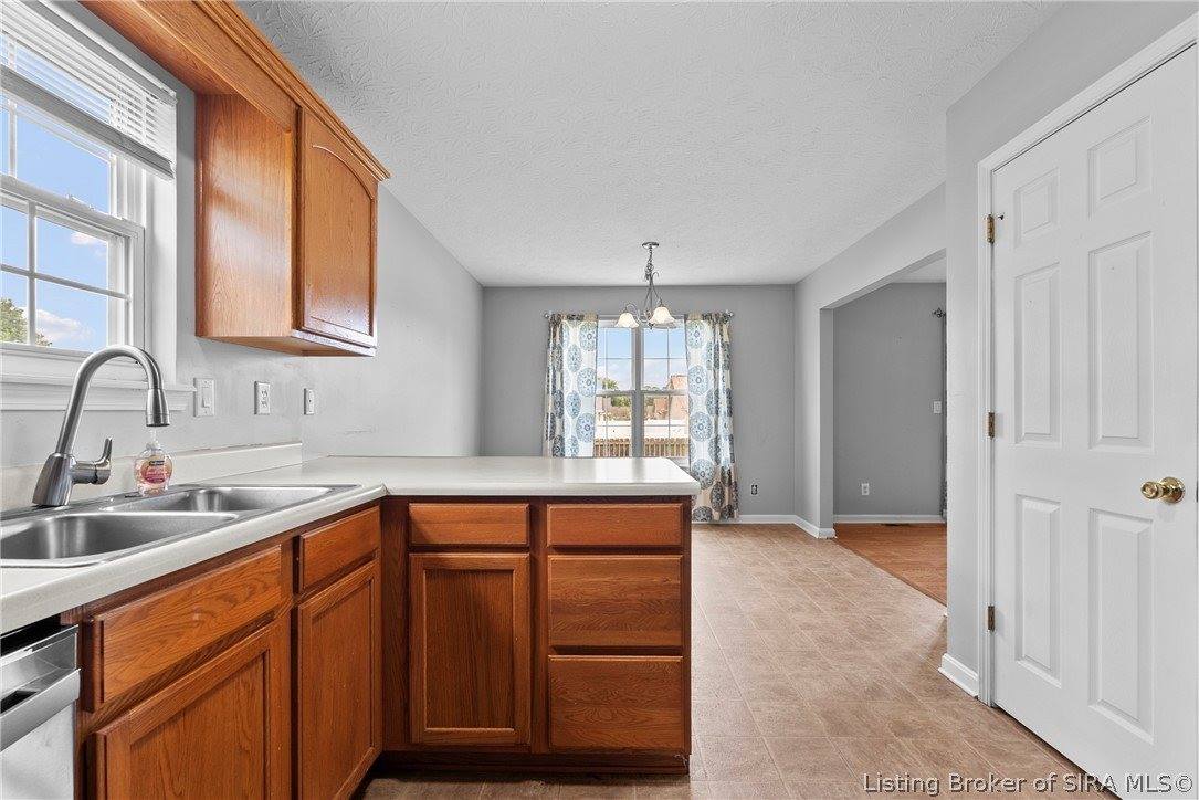 514 Presley Lane, Jeffersonville, IN 47130