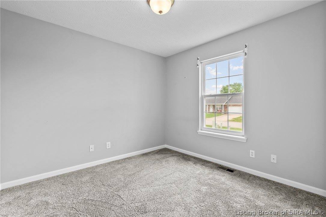 514 Presley Lane, Jeffersonville, IN 47130