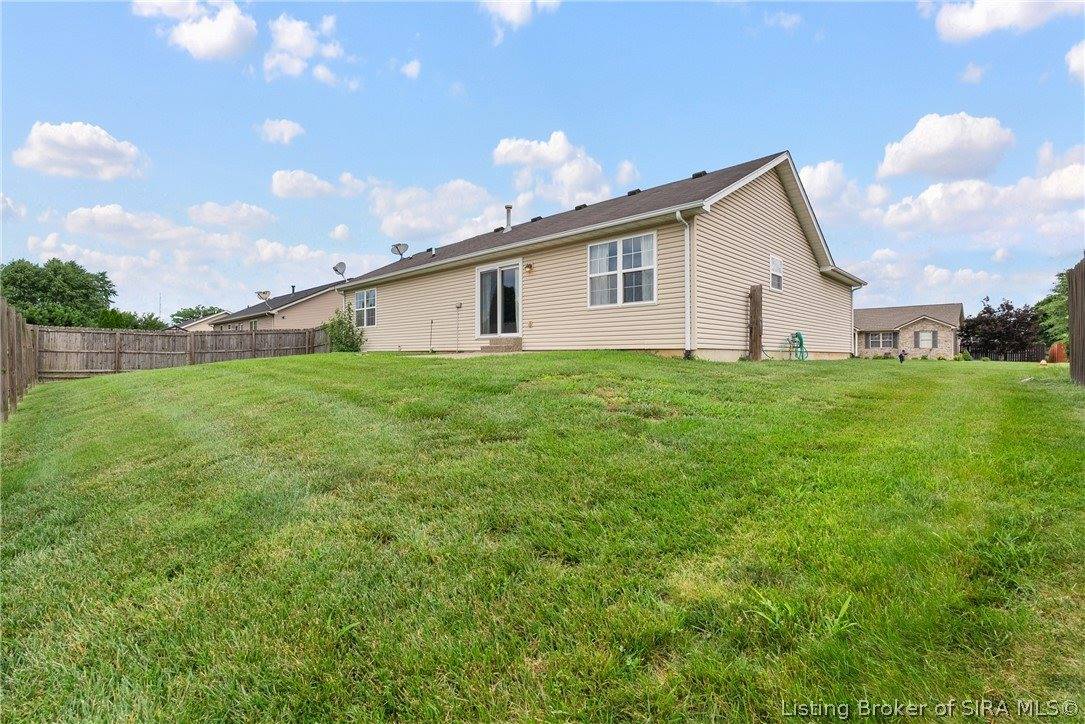 514 Presley Lane, Jeffersonville, IN 47130