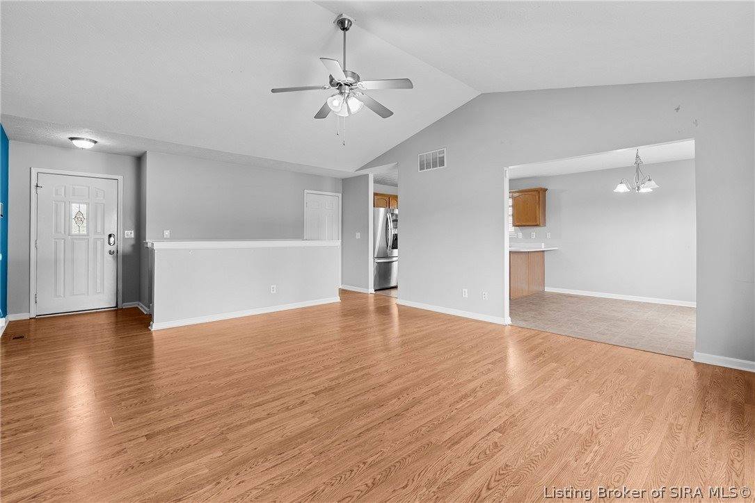 514 Presley Lane, Jeffersonville, IN 47130