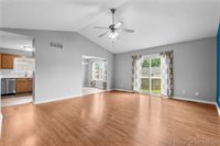 514 Presley Lane, Jeffersonville, IN 47130