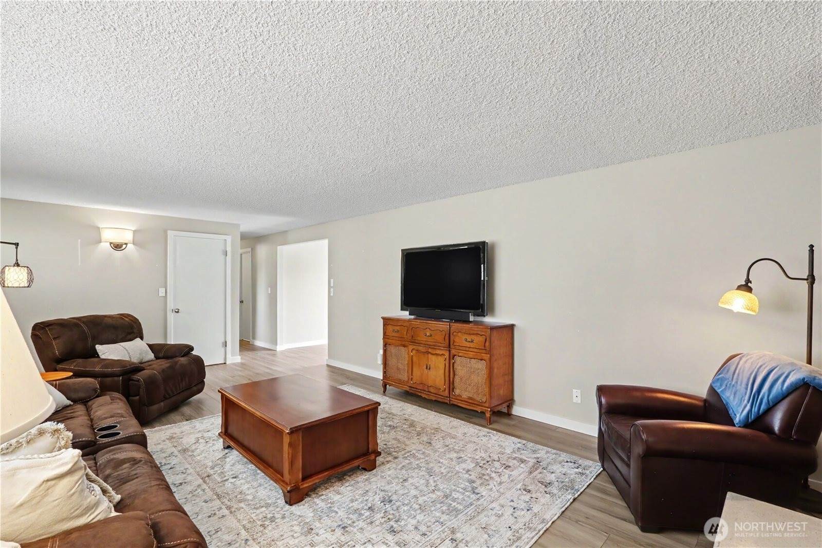 7307 68th Avenue NE, Marysville, WA 98270