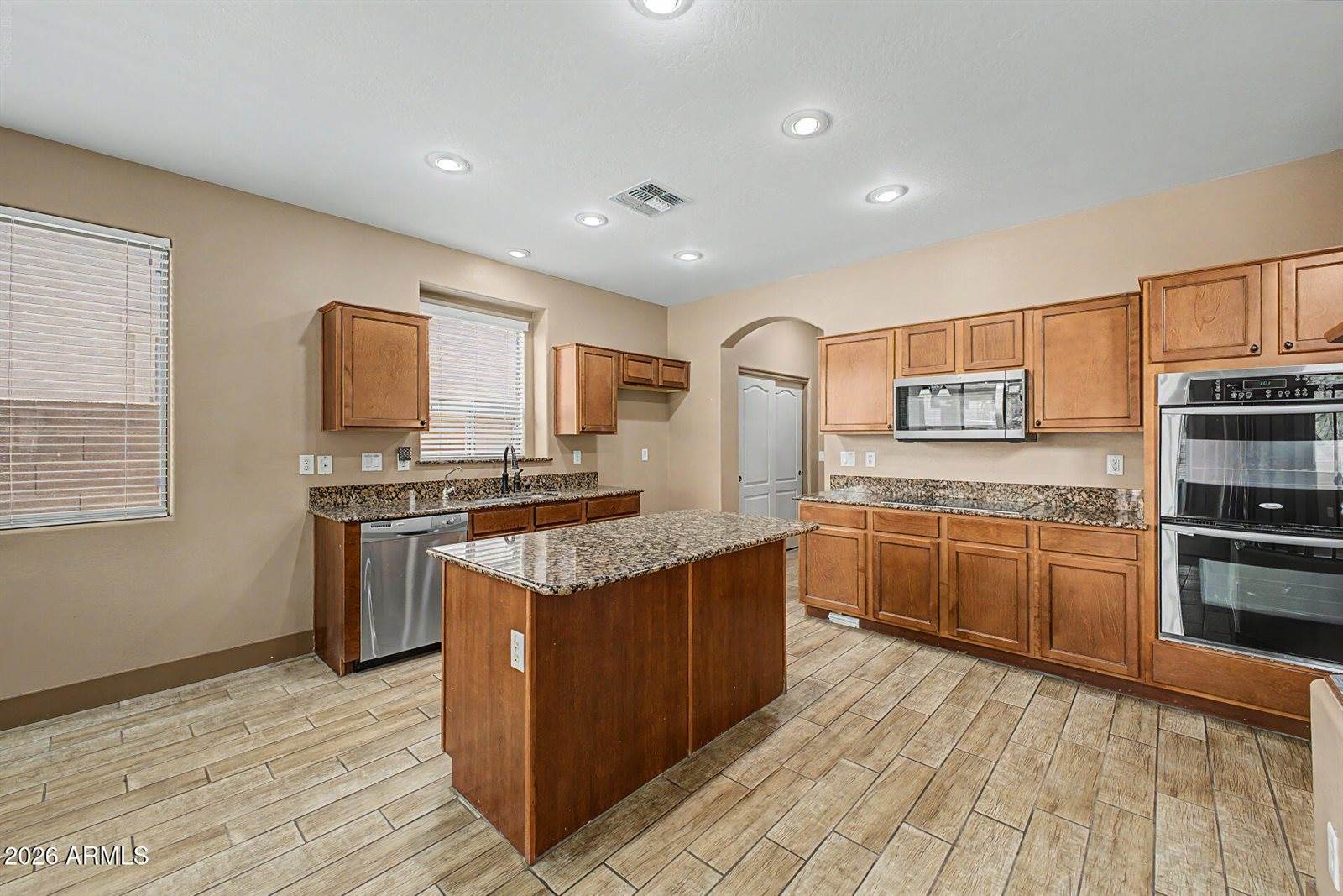 81 West Castle Rock Road, San Tan Valley, AZ 85143