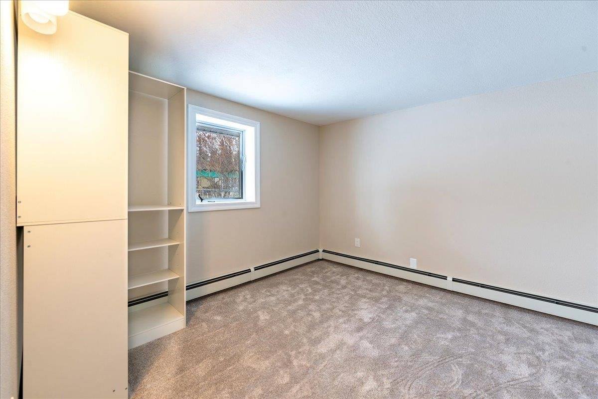 228 Craig Avenue, Fairbanks, AK 99701