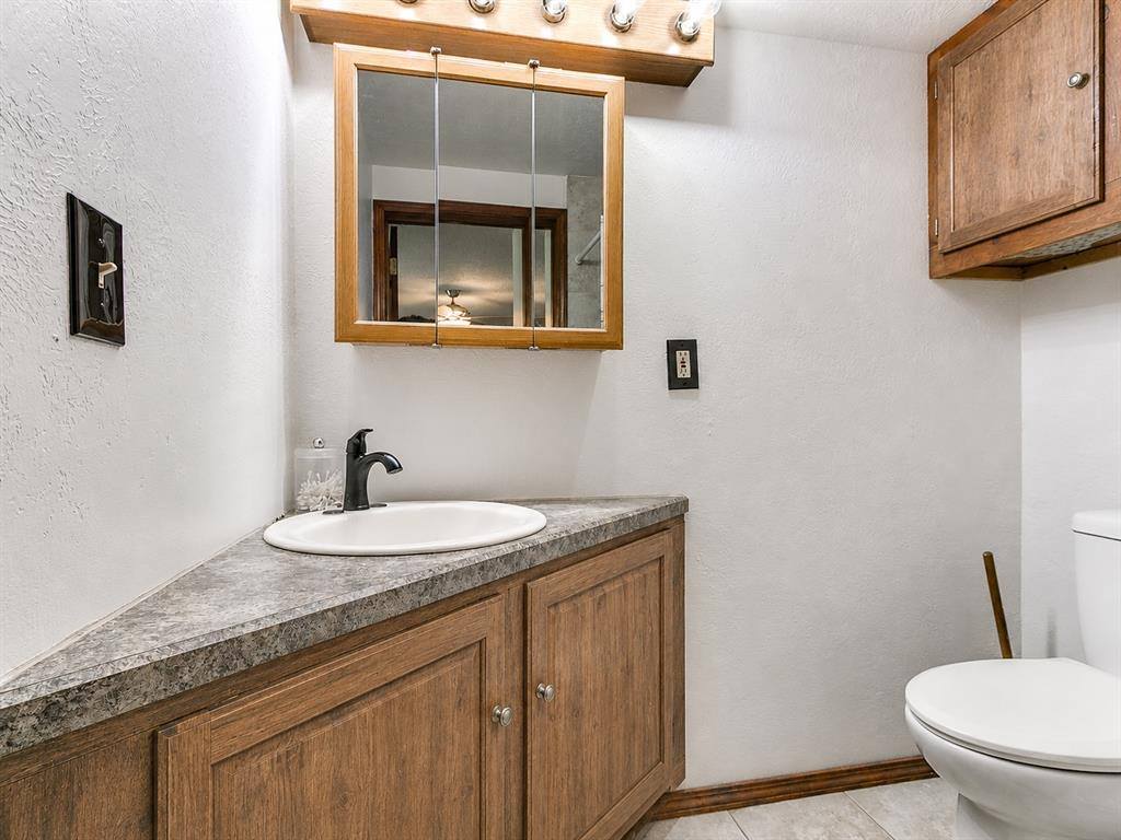 7085 Ponderosa Lane, Blanchard, OK 73010