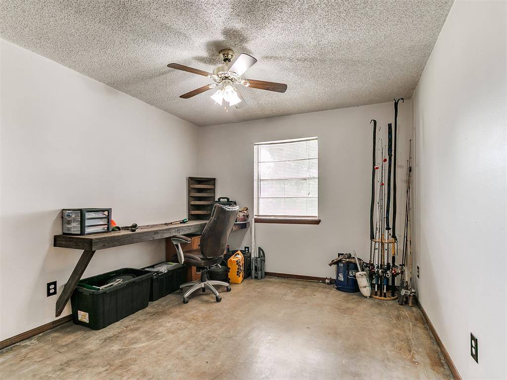 7085 Ponderosa Lane, Blanchard, OK 73010