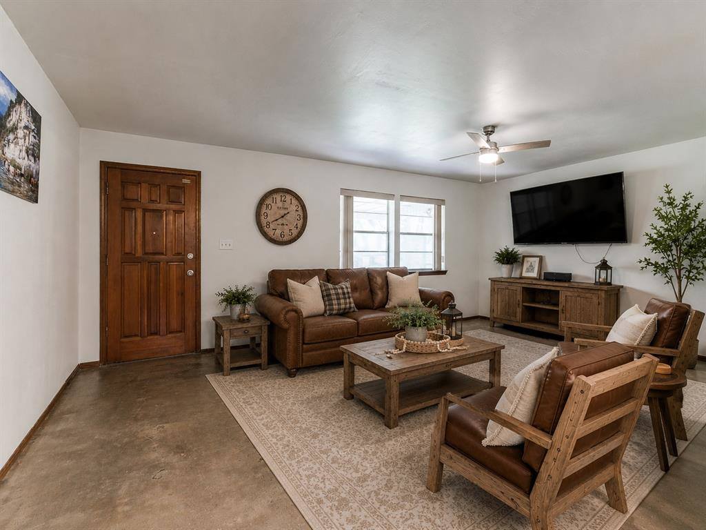 7085 Ponderosa Lane, Blanchard, OK 73010