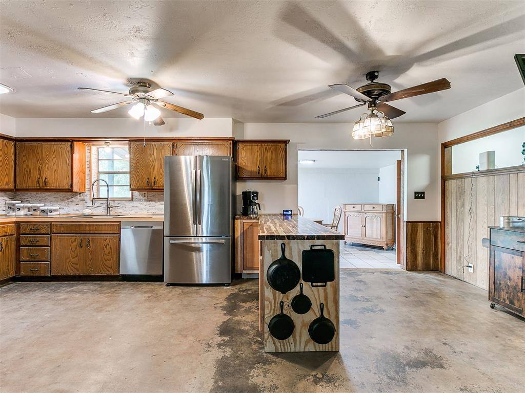 7085 Ponderosa Lane, Blanchard, OK 73010