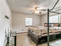 7085 Ponderosa Lane, Blanchard, OK 73010