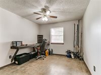 7085 Ponderosa Lane, Blanchard, OK 73010