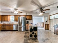 7085 Ponderosa Lane, Blanchard, OK 73010
