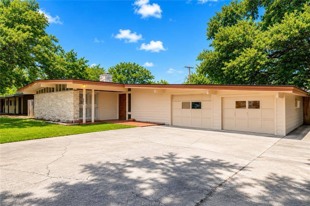 409 Timber Street, College Station, TX 77840