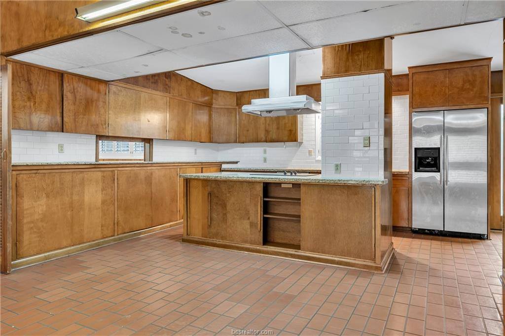 409 Timber Street, College Station, TX 77840