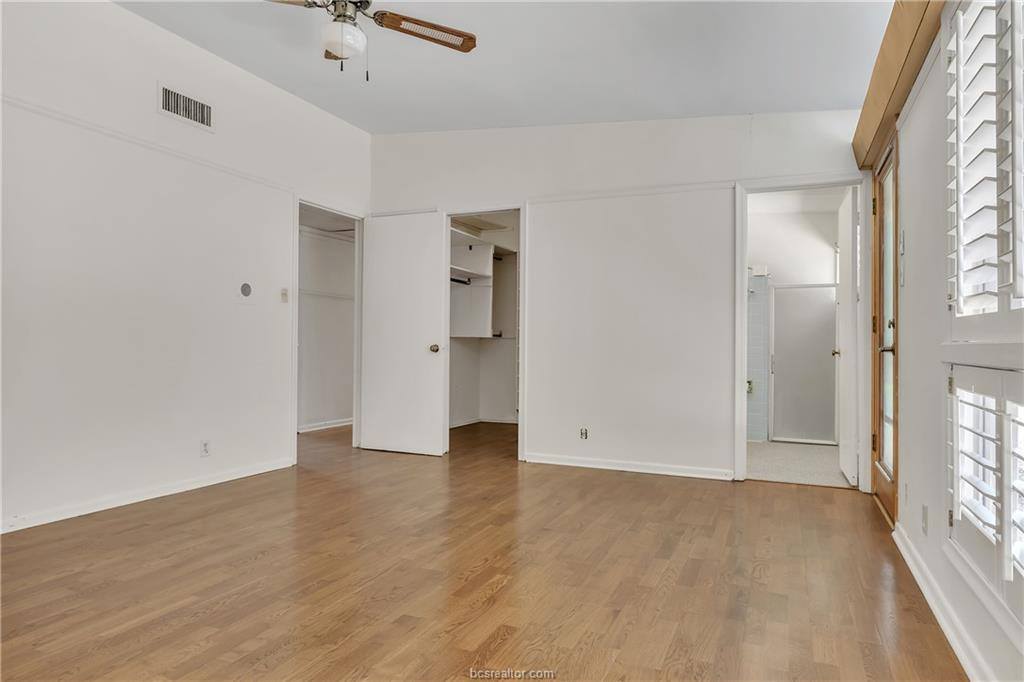 409 Timber Street, College Station, TX 77840