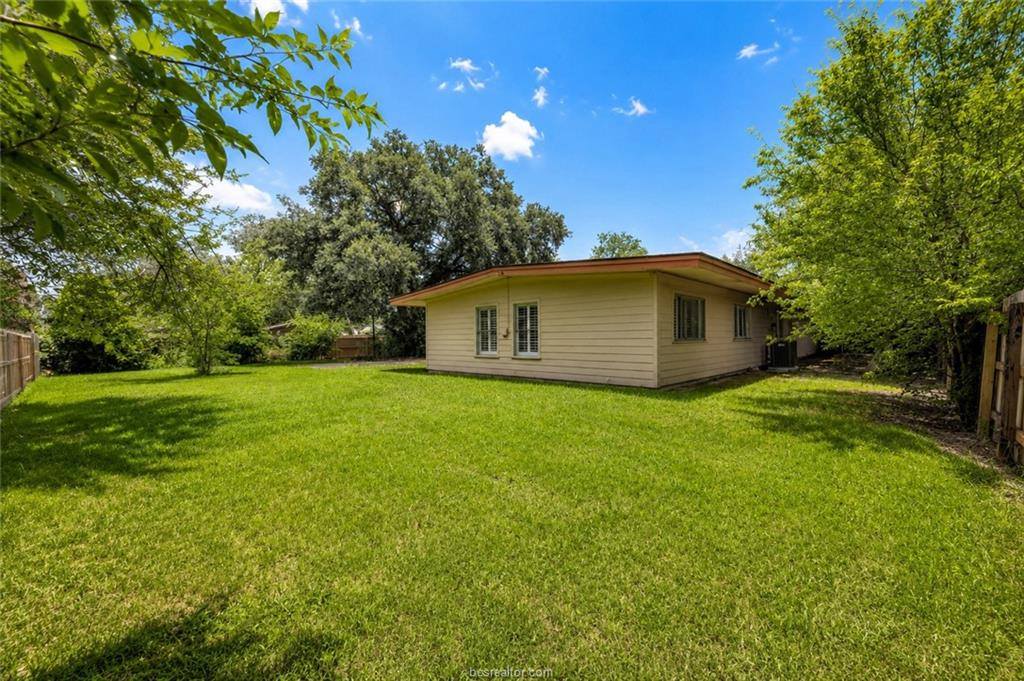 409 Timber Street, College Station, TX 77840
