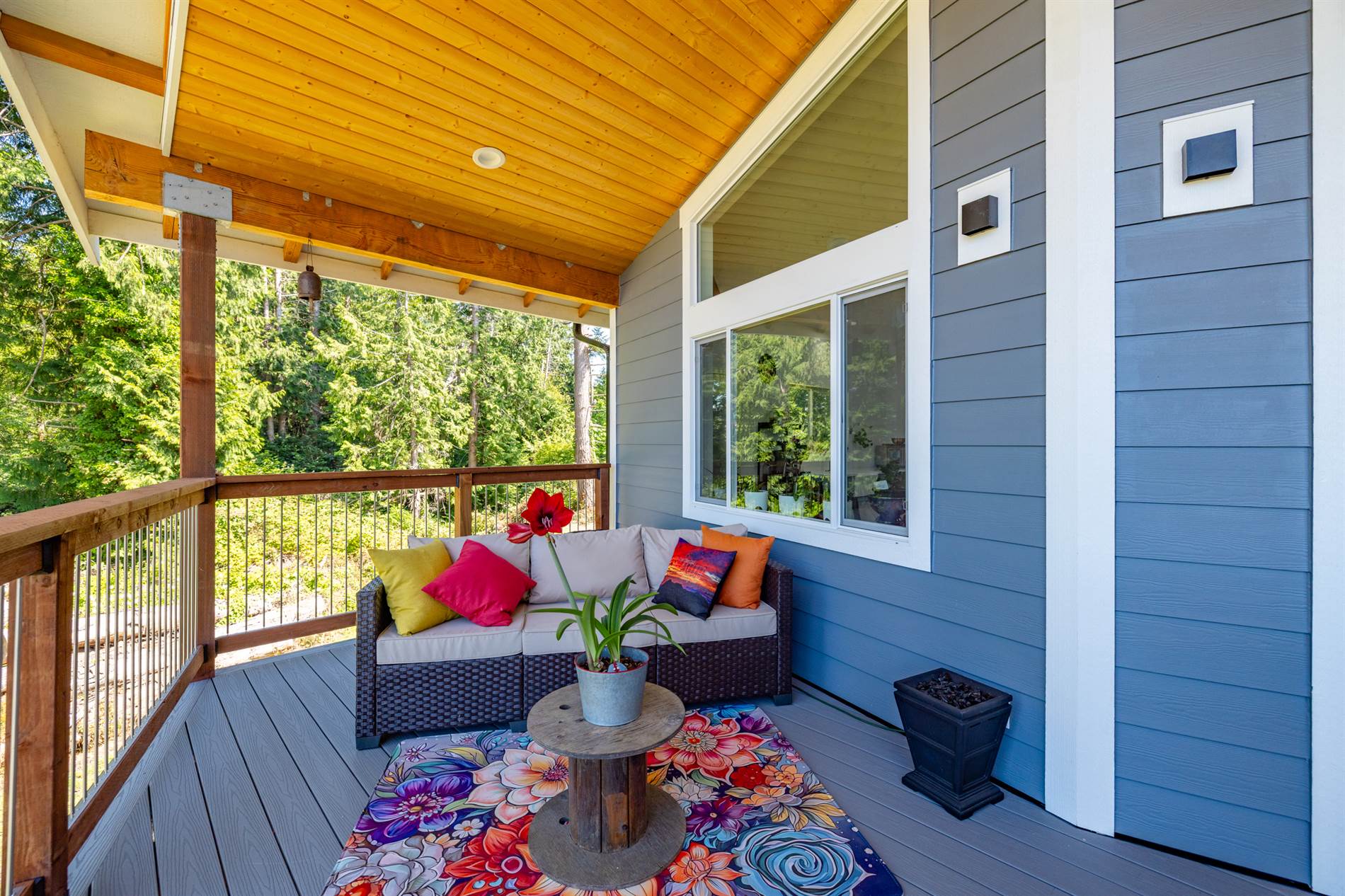 4919 G Loop Rd, Bow, WA 98232