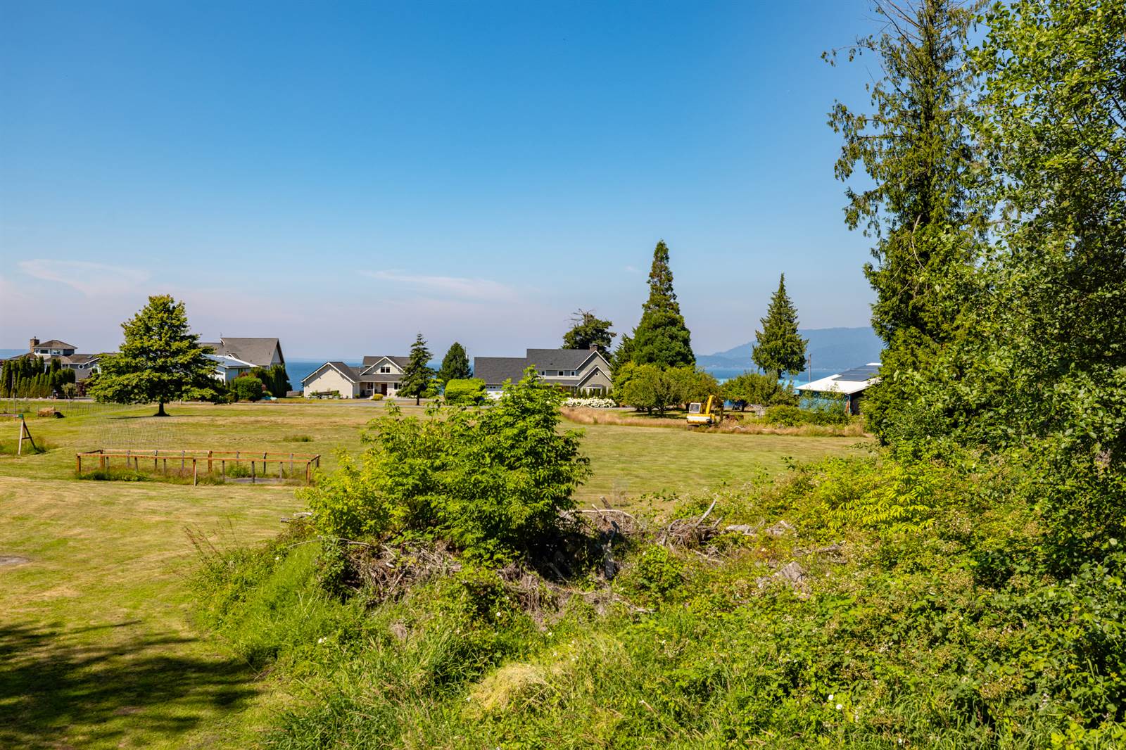 4919 G Loop Rd, Bow, WA 98232