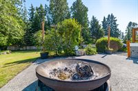 4919 G Loop Rd, Bow, WA 98232
