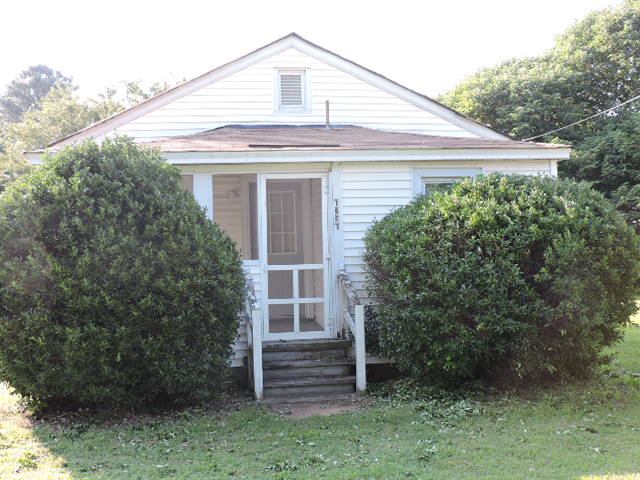 7251/7257 Mumfordview Dr, Hayes, VA 23072