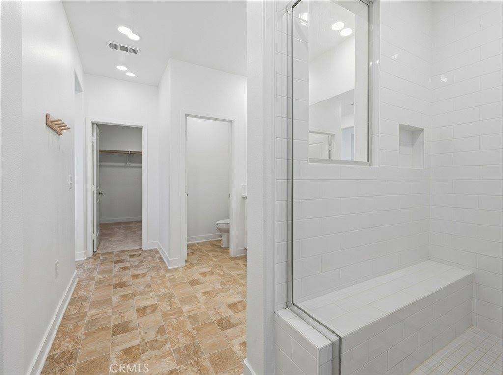 26729 Blue Hills Lp, Valencia, CA 91381