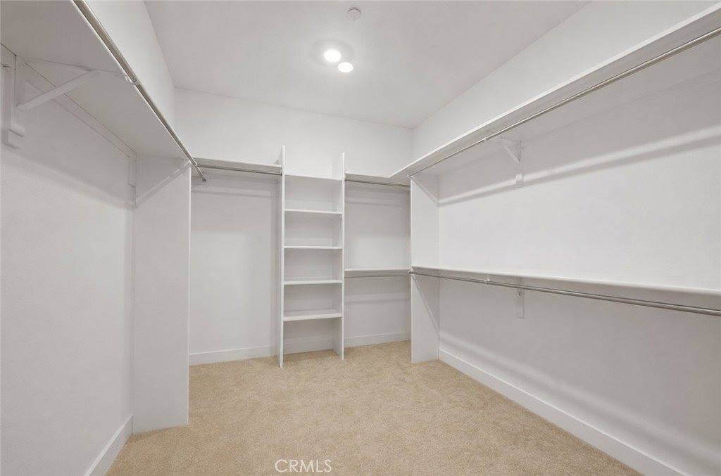 26729 Blue Hills Lp, Valencia, CA 91381